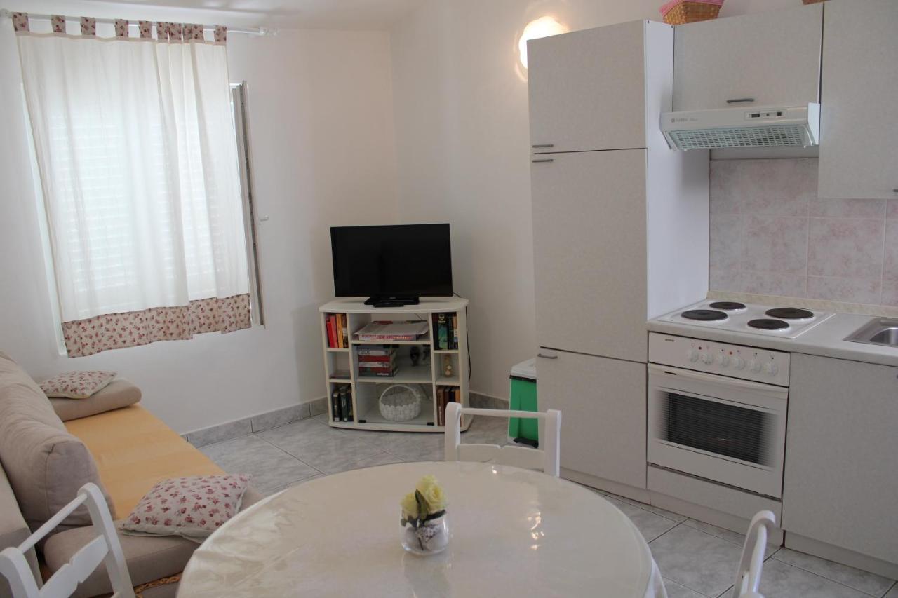 Apartmani Sanjin Tariba Супетарска-Драга Экстерьер фото