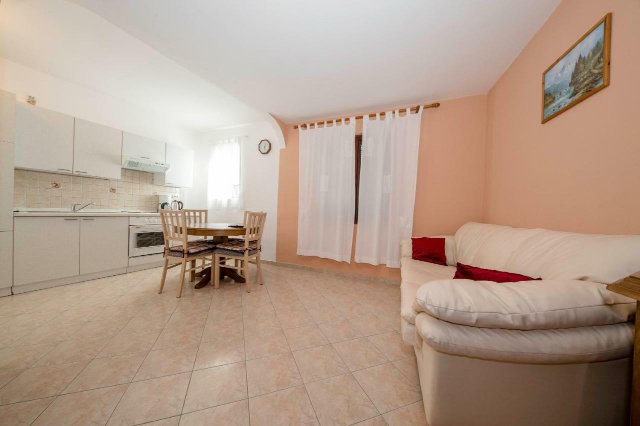 Apartmani Sanjin Tariba Супетарска-Драга Экстерьер фото